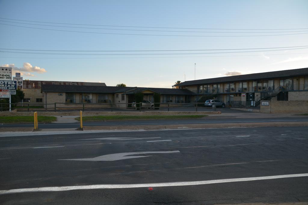 Adrian Motel Forbes Exterior photo